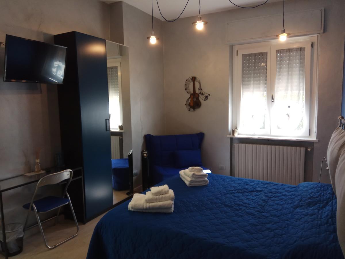 B&B Sanrock Cuneo Ngoại thất bức ảnh