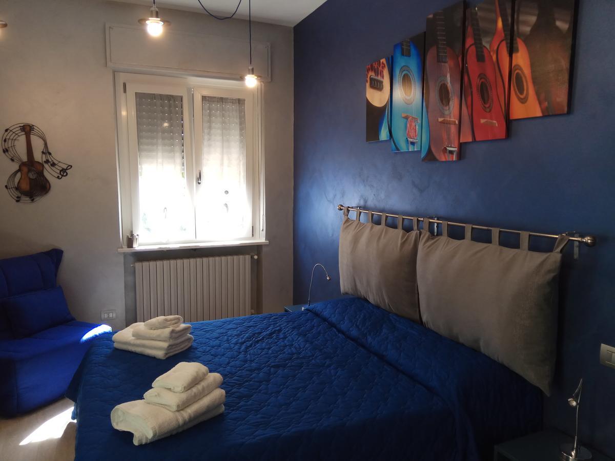 B&B Sanrock Cuneo Ngoại thất bức ảnh